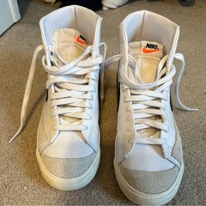 Nike Blazer Mid ‘77